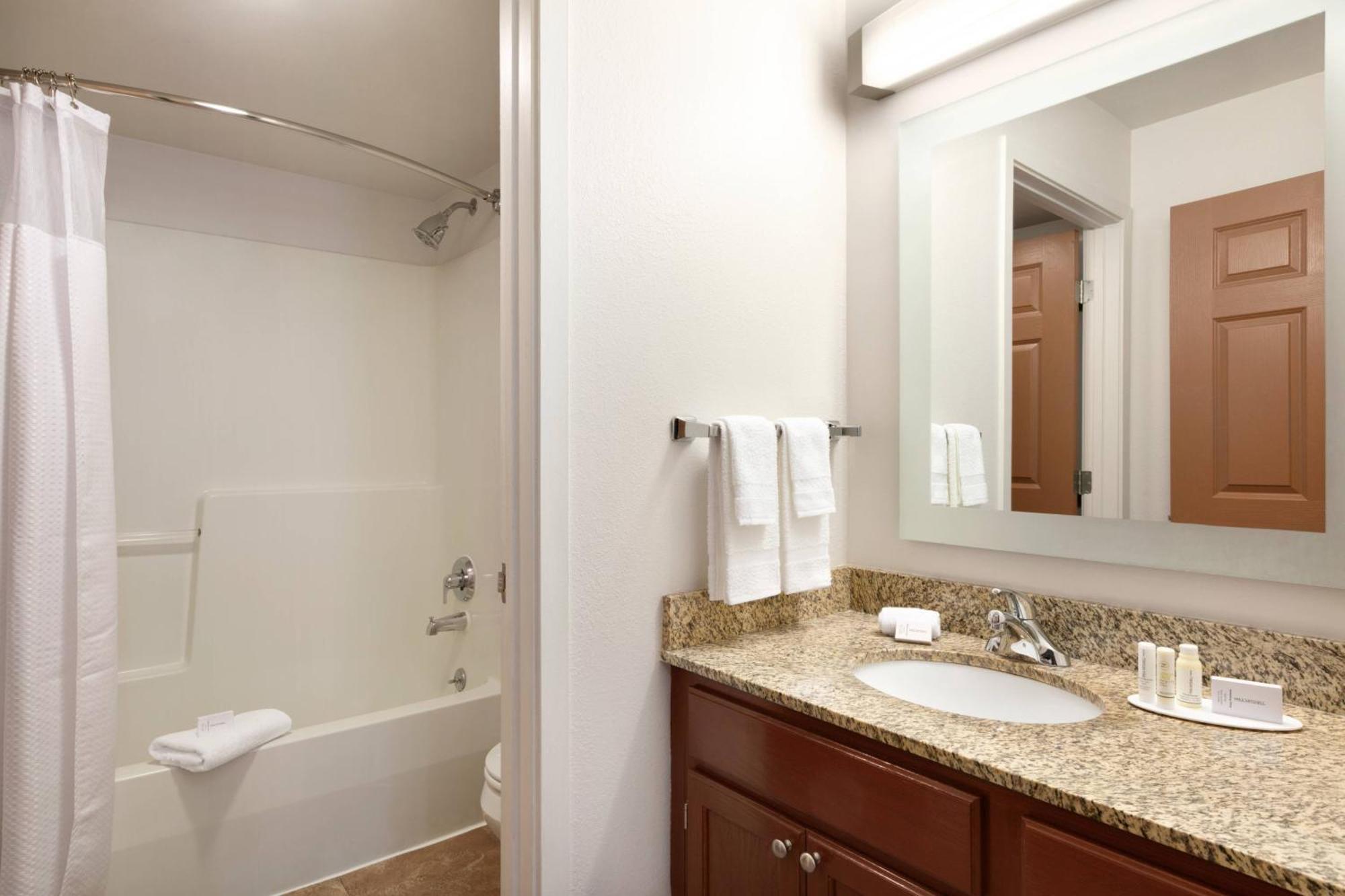 Towneplace Suites Gaithersburg Bagian luar foto
